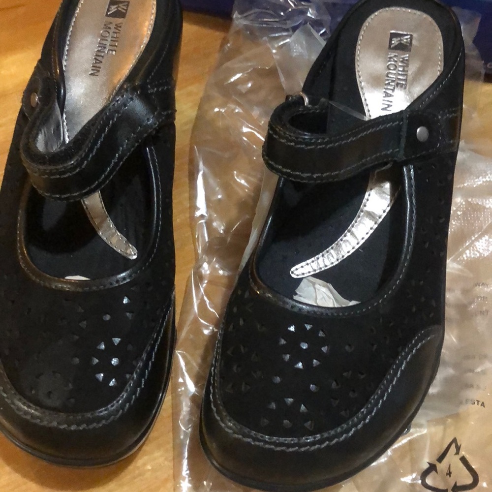White mountain shoes
